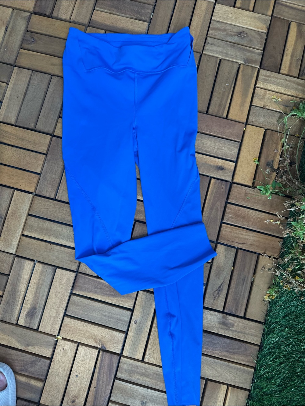 Lululemon Free to Speed High-Rise Tight Nr6